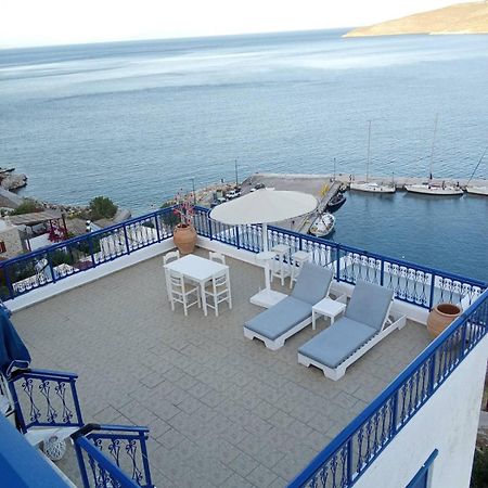 Marinas Studios Livadia  المظهر الخارجي الصورة