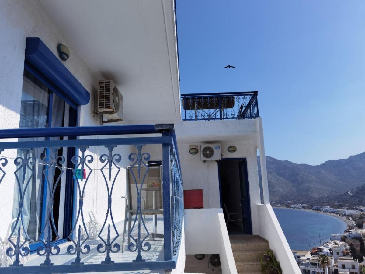 Marinas Studios Livadia  المظهر الخارجي الصورة