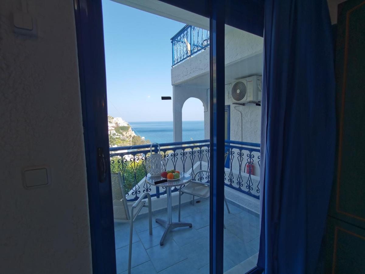 Marinas Studios Livadia  المظهر الخارجي الصورة