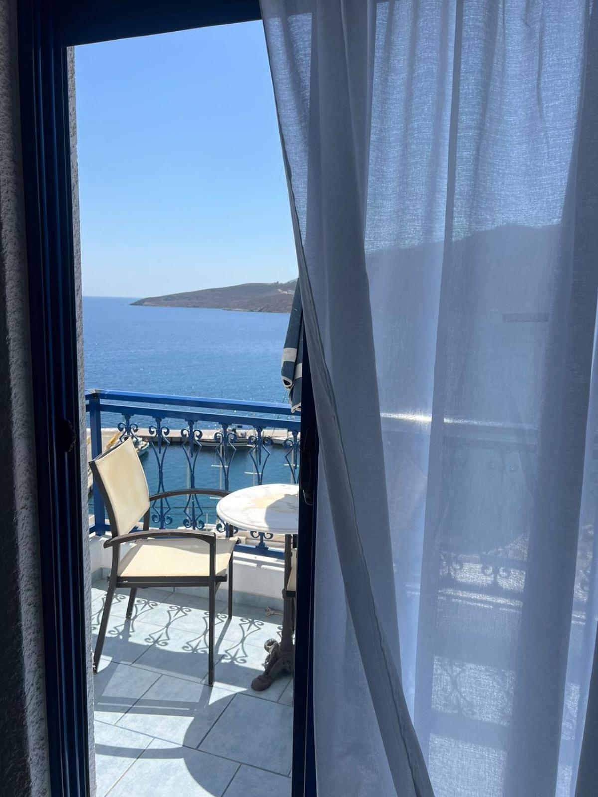 Marinas Studios Livadia  المظهر الخارجي الصورة