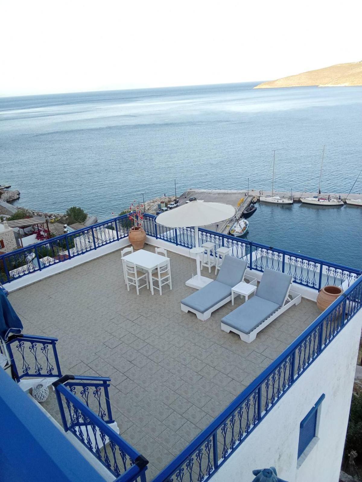 Marinas Studios Livadia  المظهر الخارجي الصورة