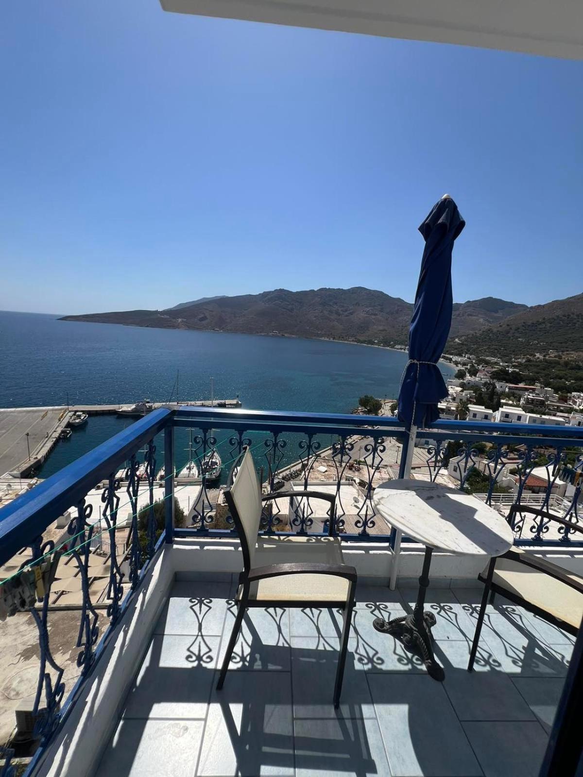 Marinas Studios Livadia  المظهر الخارجي الصورة